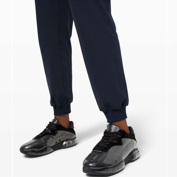 Lululemon Keep Moving Joggers Womens 6 Pockets Performance Athleisure Casual - Picture 2 of 14